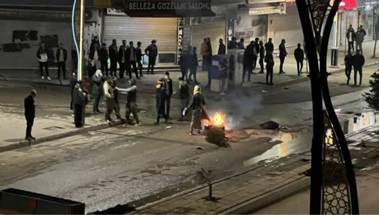 Mazbata krizi sonrası Van sokakları karıştı! Gösteri ve yürüyüşlere 15 gün yasak