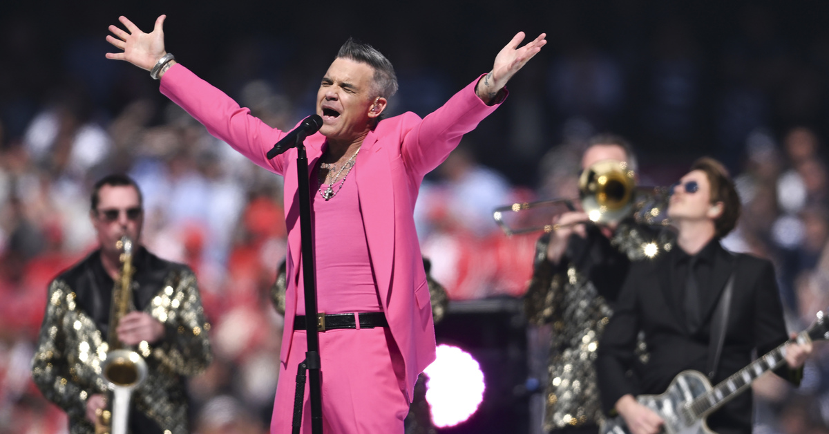 Robbie Williams FIFA Müzik Elçisi oldu