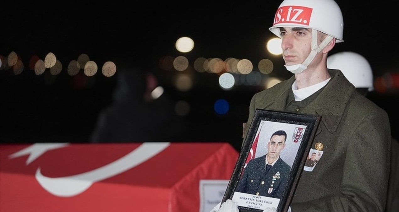 Naaşı 3 yıl sonra bulunan şehidin son isteği gözyaşlarıyla yerine getirildi